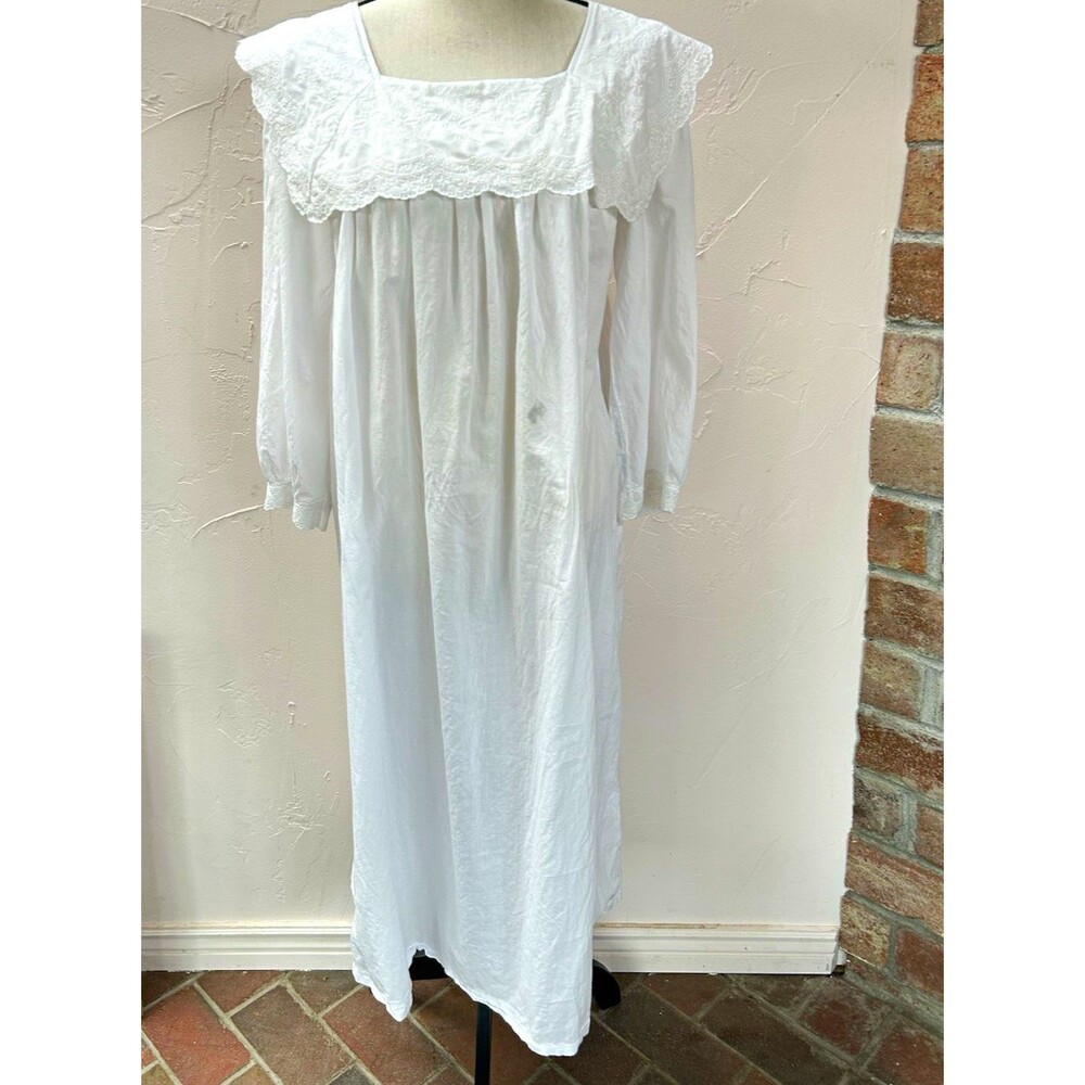 Vintage 1982 Wild Mint Handmade White Cotton Prairie Maternity Nightgown Lace L